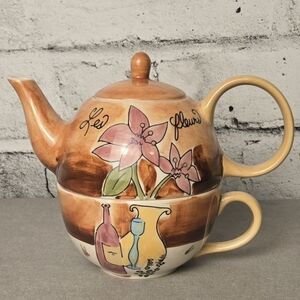 Les Fleurs Floral Ceramic Teapot and Cup Set